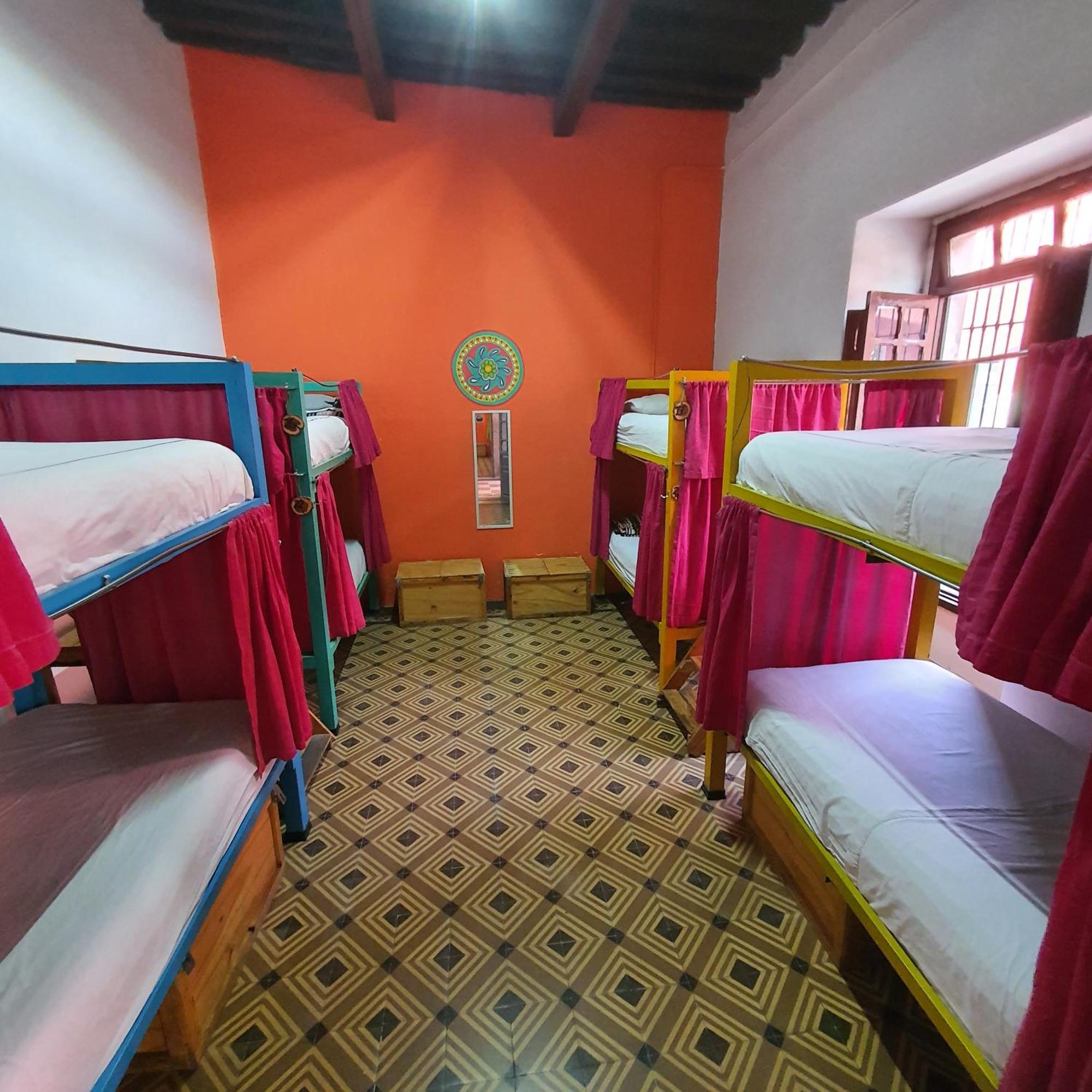 Sukha Hostel San Luis Сан-Луїс-Потосі Номер фото